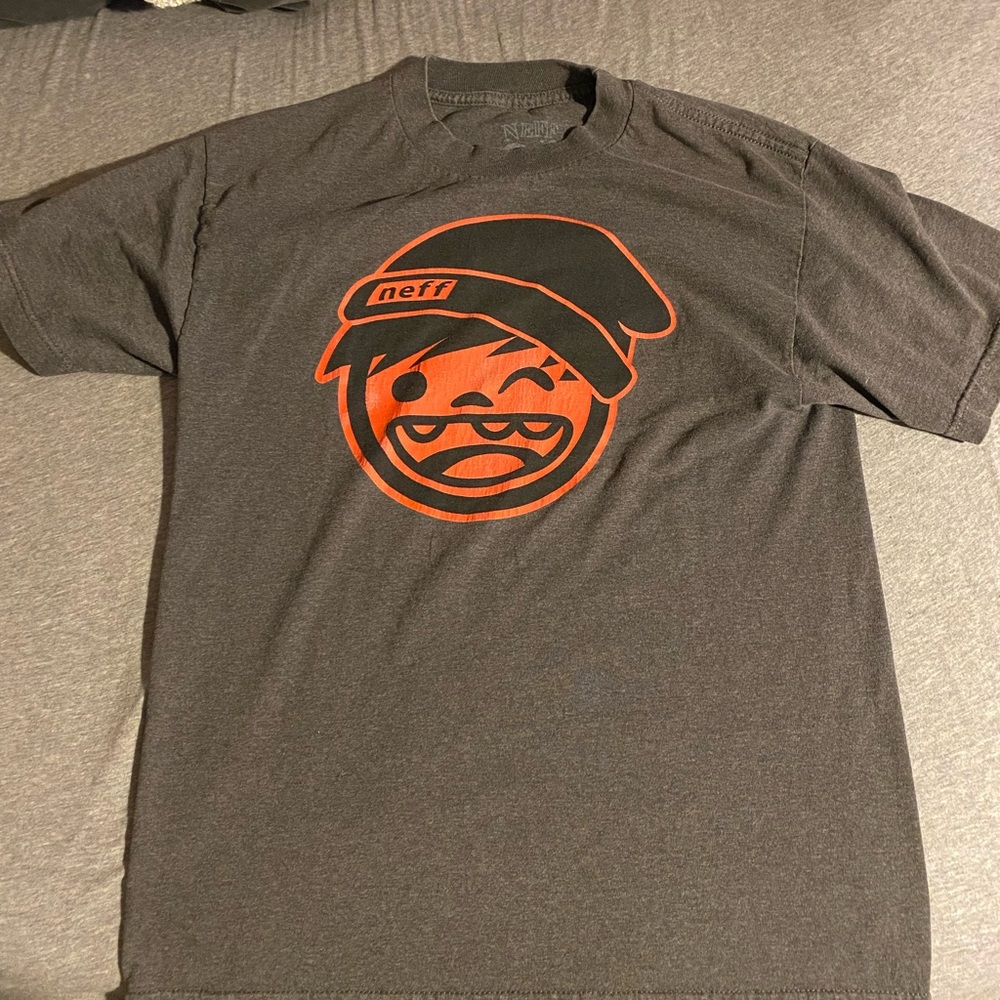 NEFF skating tshirt